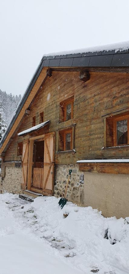 Ferme Savoyarde Renovee 2 Chambres Les Carroz d'Araches Exterior photo