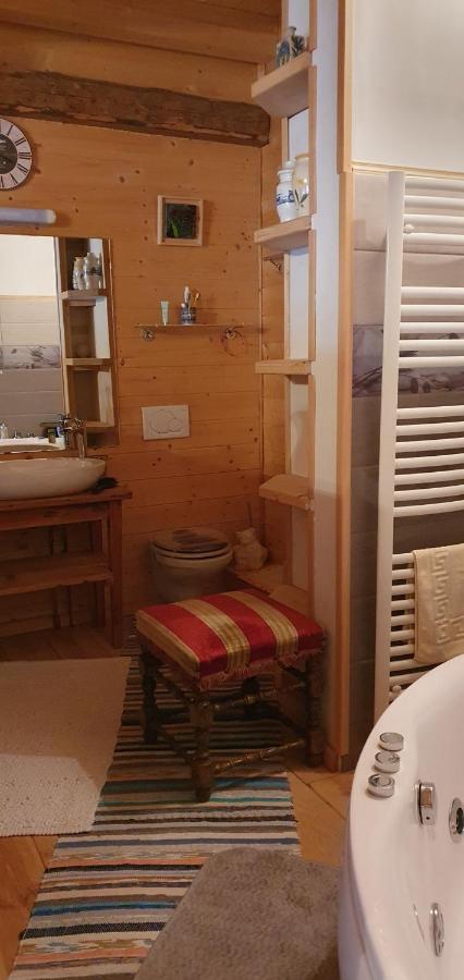 Ferme Savoyarde Renovee 2 Chambres Les Carroz d'Araches Exterior photo