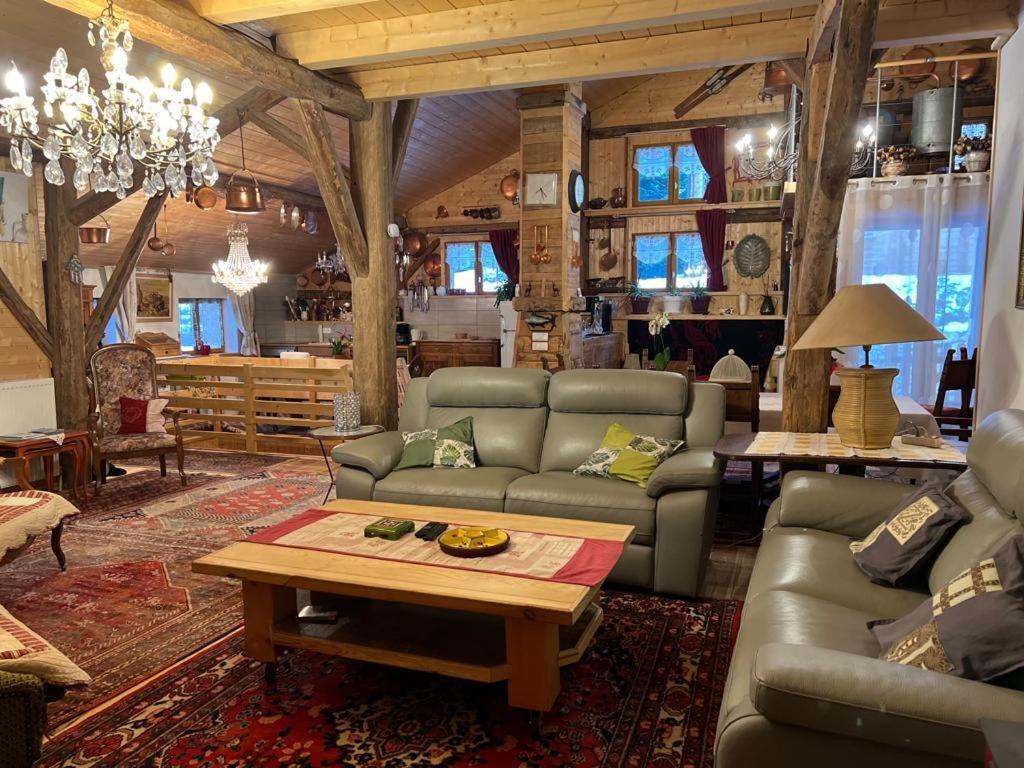 Ferme Savoyarde Renovee 2 Chambres Les Carroz d'Araches Exterior photo